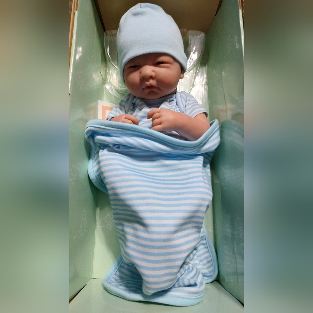La Newborn Boy